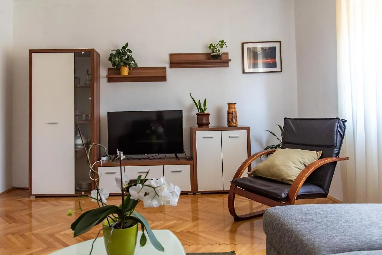 Apartman Maria Πούλα Διαμέρισμα