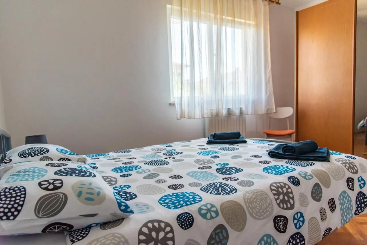 Apartman Maria Πούλα