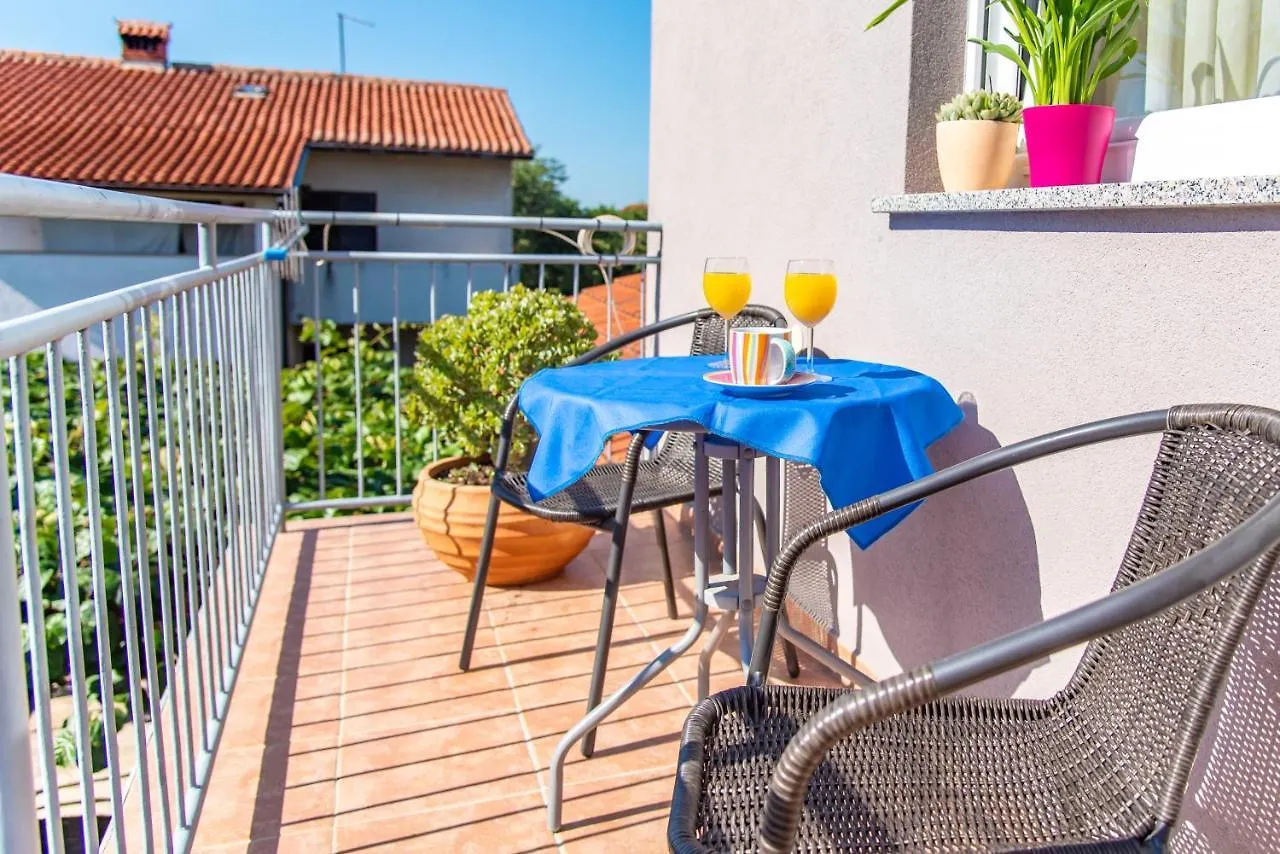 Apartman Maria Πούλα Διαμέρισμα